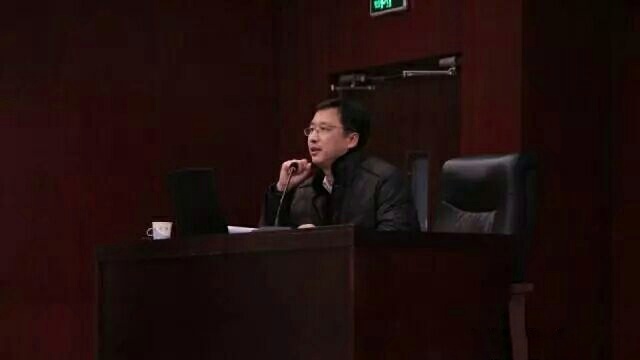 2.孙永杰经理作讲座.jpg 2.孙永杰经理作讲座.jpg