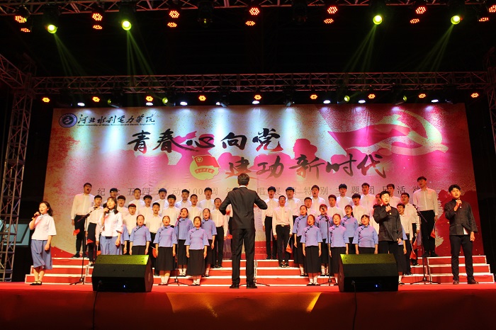 合唱3.jpg 合唱3.jpg